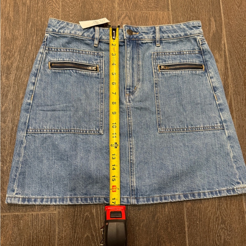 LOFT Light Blue Denim A-Line Skirt with Front Zip Pockets - Picture 5 of 5